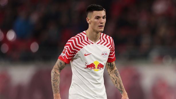 “Bəziləri Halanddan daha yaxşı olduğumu deyirlər” – Sloveniyalı futbolçu