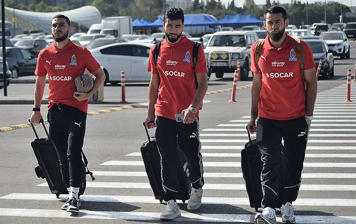 Milli İslandiyaya yollandı