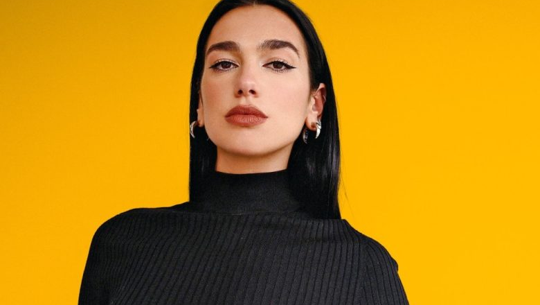 Məşhur müğənniyə çoxlu klubun formasını “geyindirdilər”