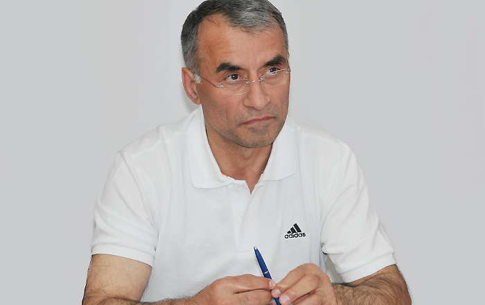 “Oyunlar biraz gərginləşən kimi hakimlərin qüsurları üzə çıxır”