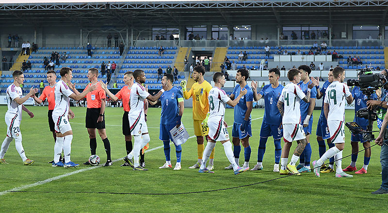 İslandiya – Azərbaycan: heyətlər