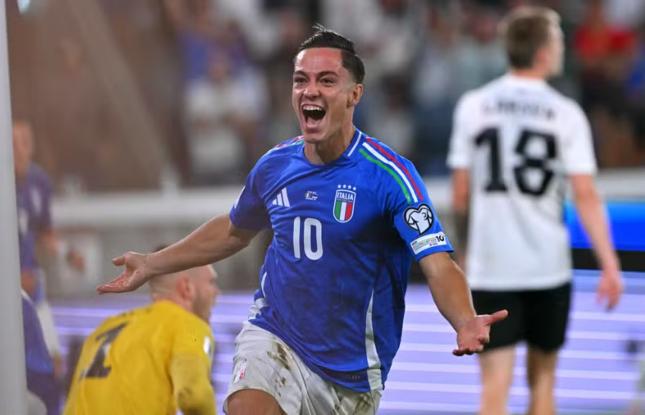 İtaliya və İsveçrədən darmadağın