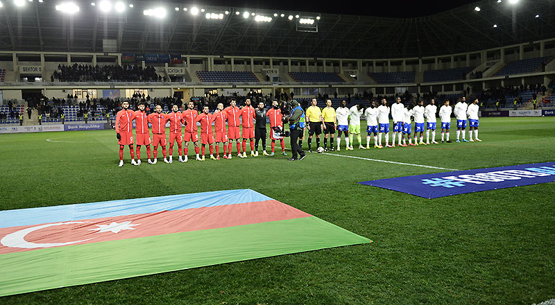 Millinin 4 futbolçusu Ukrayna ilə oyunu buraxacaq