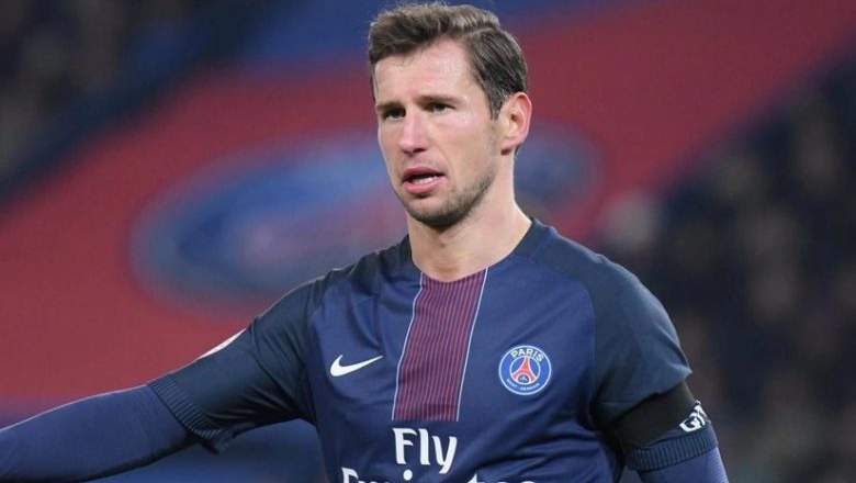 PSJ-nin sabiq futbolçusu karyerasını başa vurdu