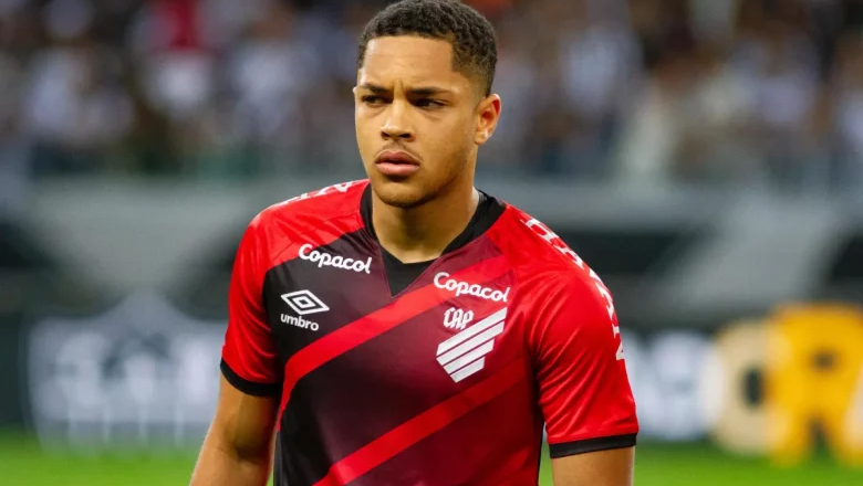 “Qarabağ”ın rəqibləri “Barselona”nın sabiq hücumçusunu izləyir