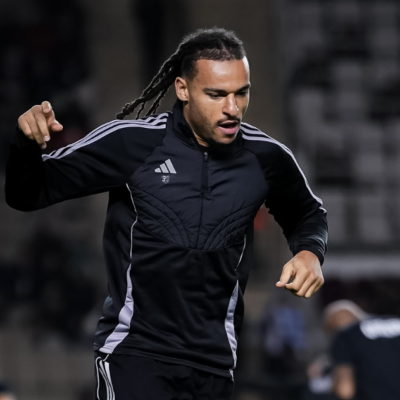 Dəqiq oğlan – Mmae