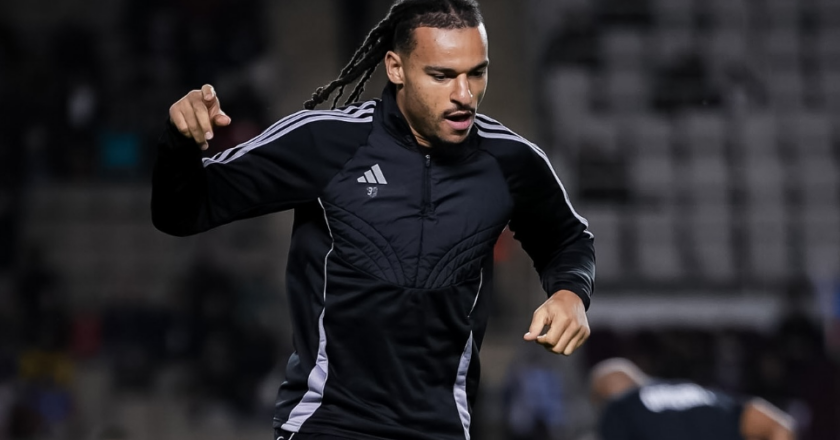 Dəqiq oğlan – Mmae