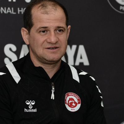 Baxşıyev: “Problem özümüzdədir”